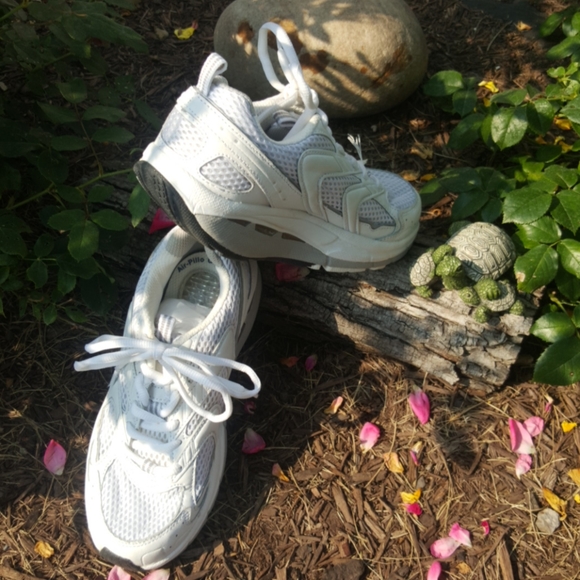 DR. SCHOLL'S ♡ White Leather|Mesh Air-Pillo Personal Trainers Rocker Sneakers 6 - Picture 11 of 13